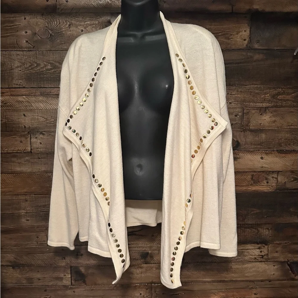 FINAL PRICE DROP Vintage Cream Cardigan with Studded Detail - Picture 2 of 4
